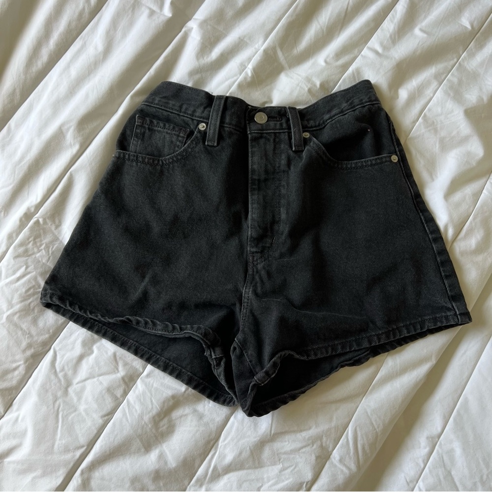 Levi's Women's Black High Waisted Mom Denim Shorts - Picture 3 of 7
